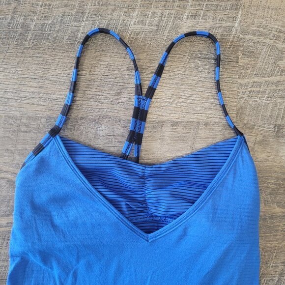 LULULEMON | Roll Out Tank Blue Striped | Sz. 2 - Picture 10 of 13